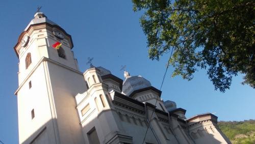 Biserica parohială